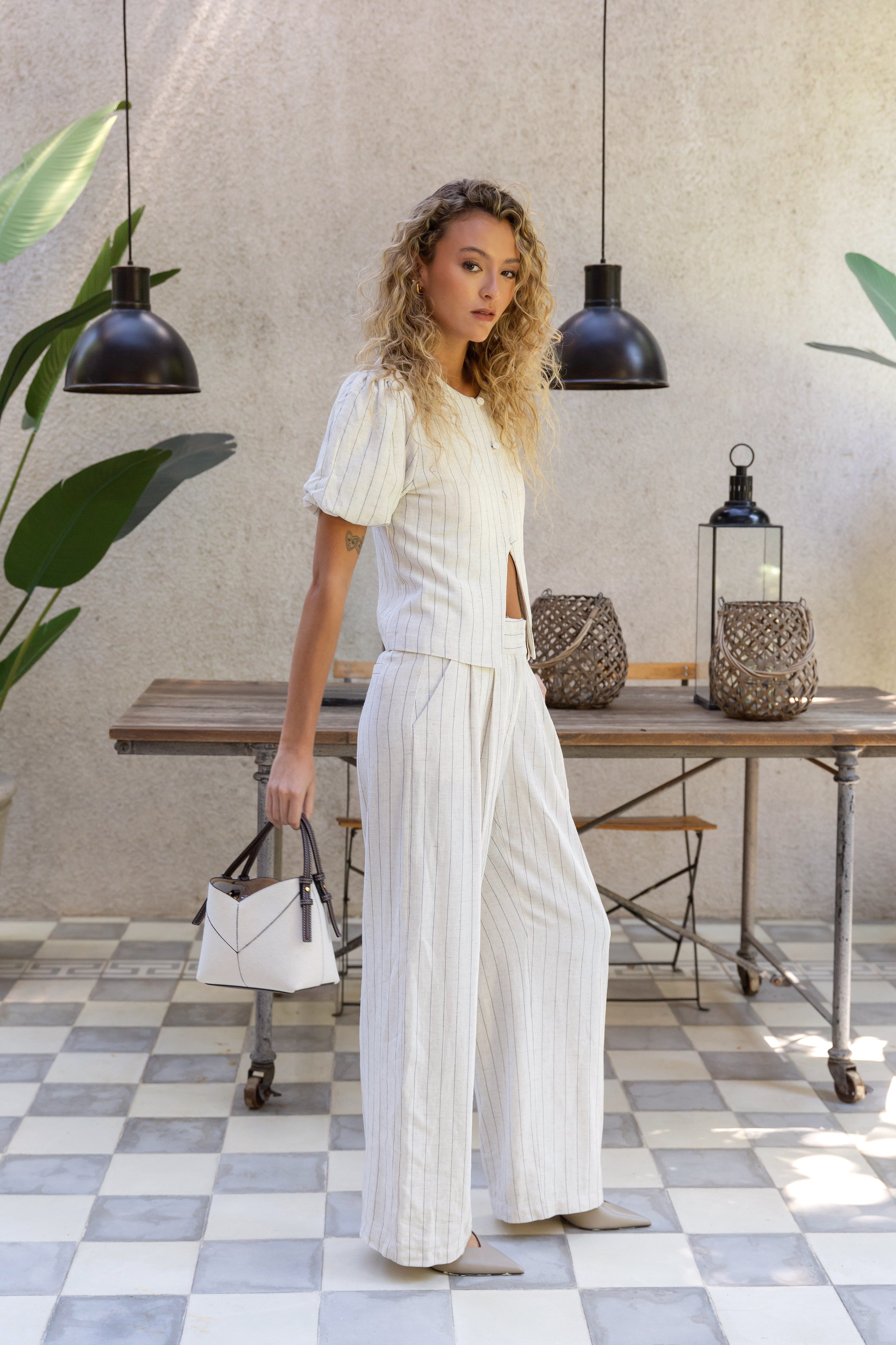 Top Briar Blanco Líneas