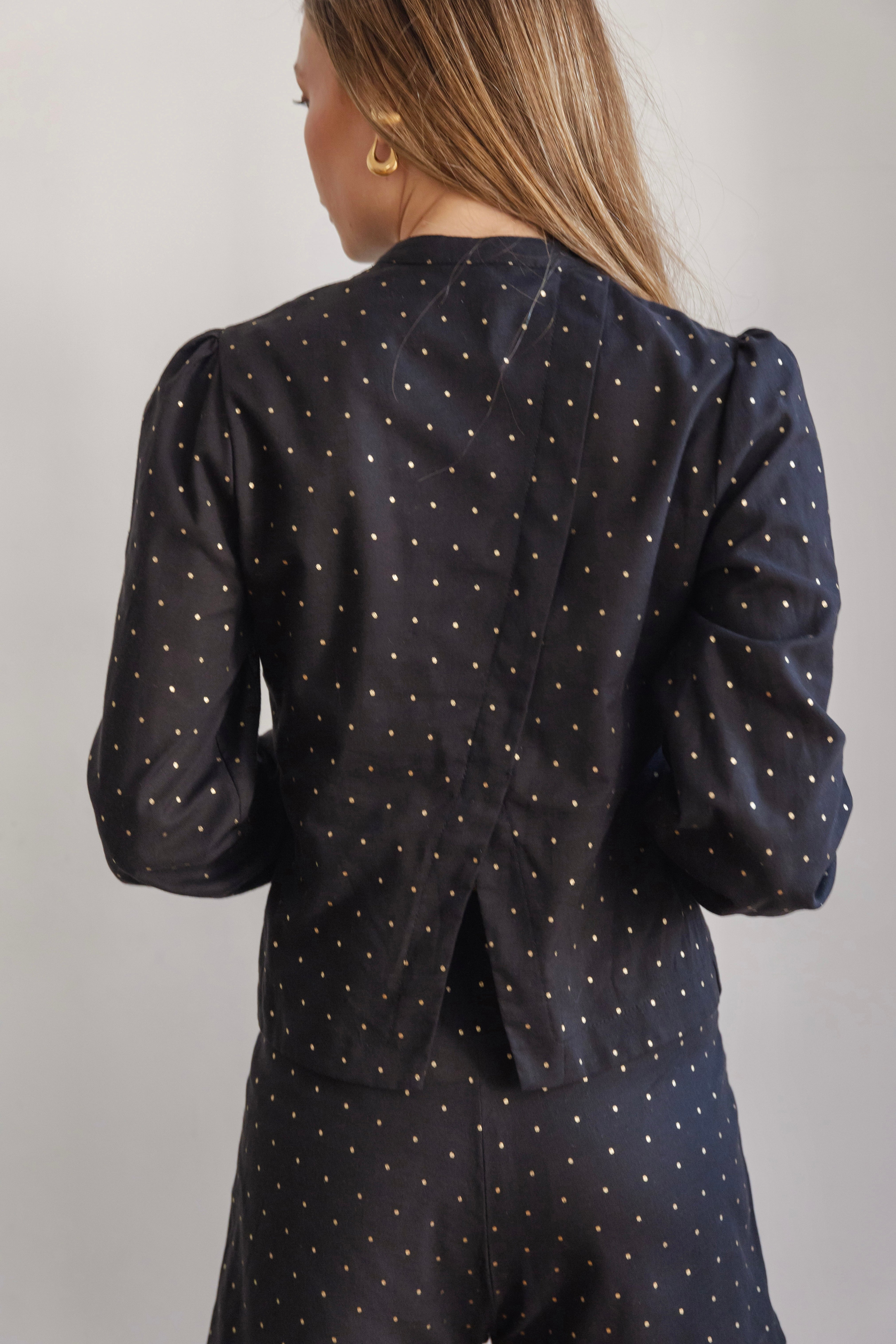 Top Kaira Negro Puntos