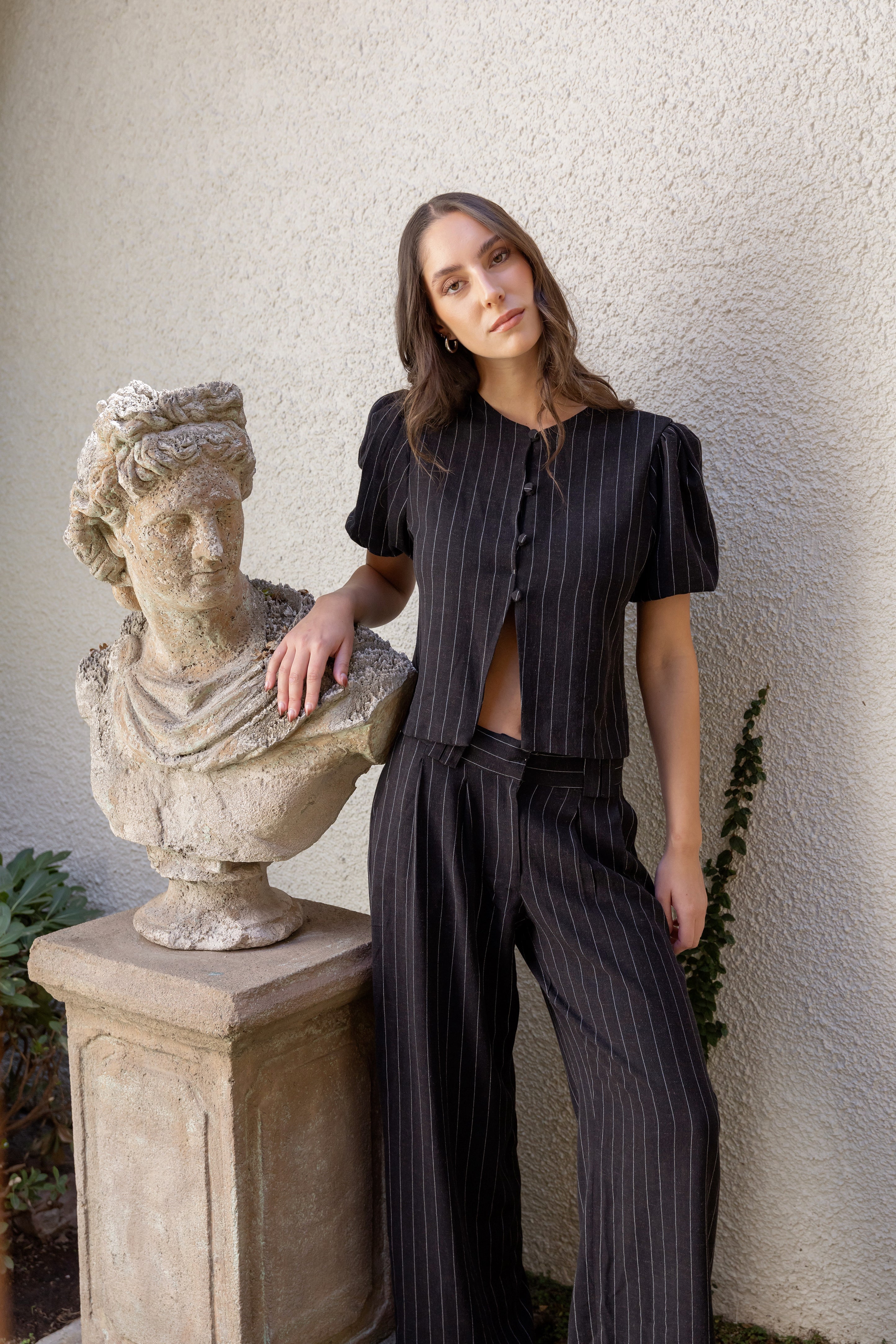 Top Briar Negro Líneas